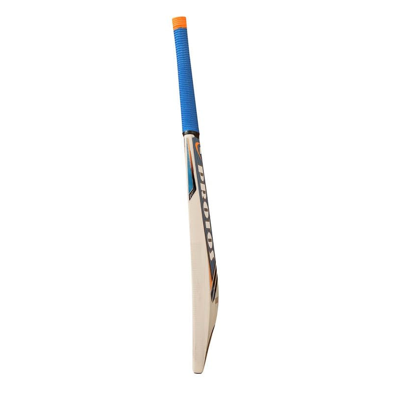 Protos cricket bat ideal for training sessions and competitive matches