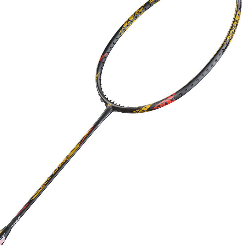 Apacs Finapi 232 badminton racket for intermediate and advanced players