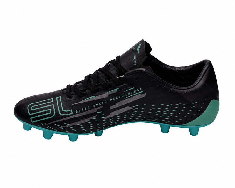 Durable football boots for match play and training sessions