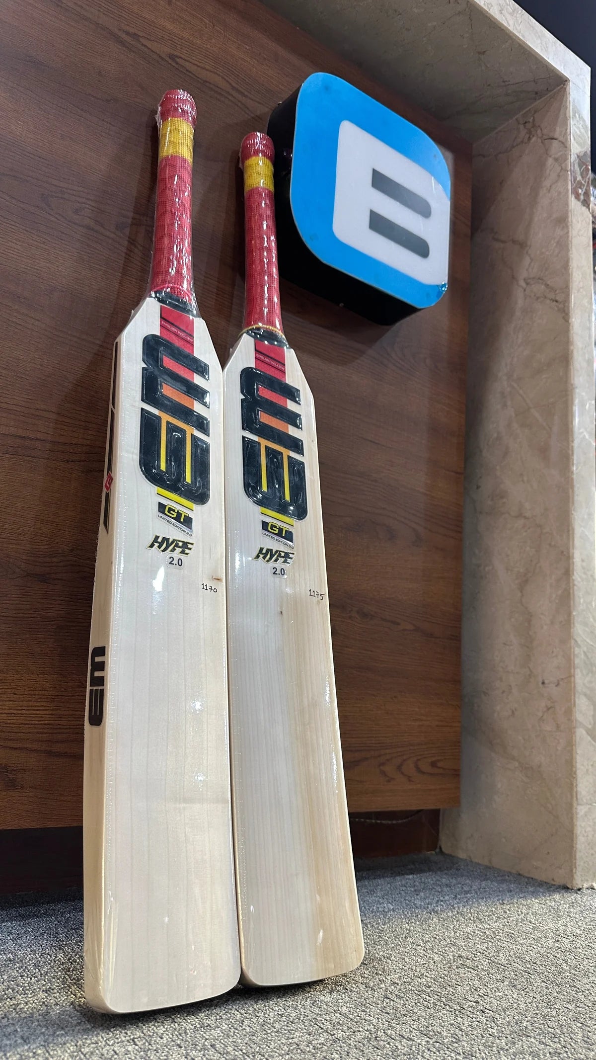 EM Hype 2.0 Kashmir Willow Cricket Bat – Power & Performance