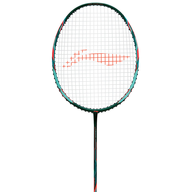 Li-Ning Tectonic 3R 5U badminton racket close-up view of frame and string bed for flexible feel and precision control
